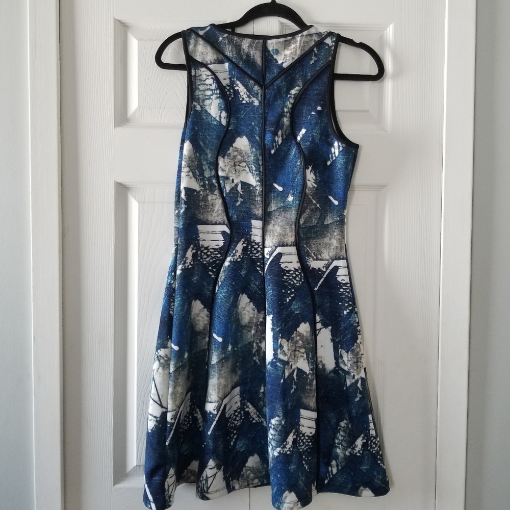👗MOSSIMO SLEEVELESS DRESS - Picture 4 of 7